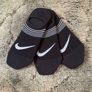Nike low cut socks